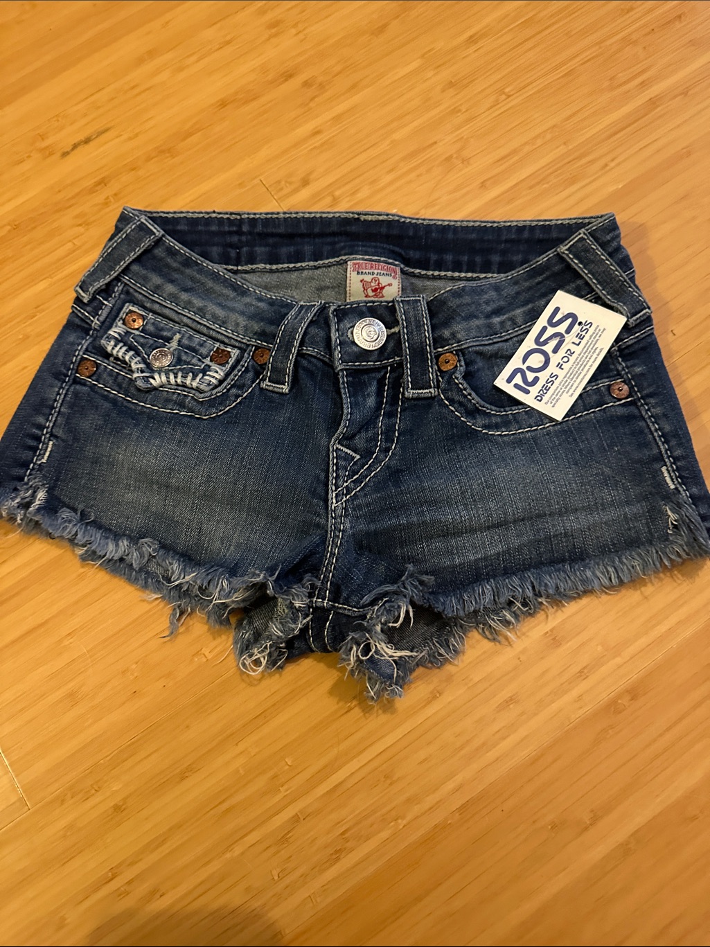 Nwt True Religion Short Size 25